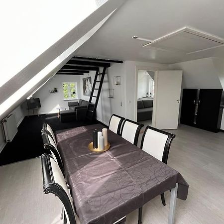 Stor Rummelig Lejlighed Med Egen P-Plads Kolding Esterno foto